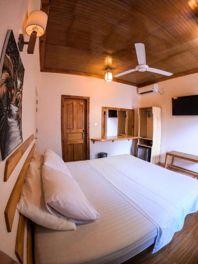 New Breeze Thoddoo Inn Exteriér fotografie