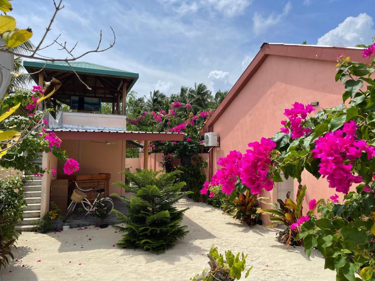New Breeze Thoddoo Inn Exteriér fotografie